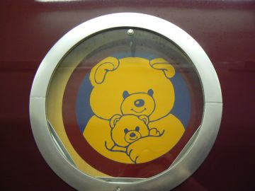 photo of second porthole graphic