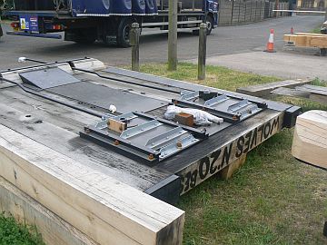 photo of gate with paddle gear attached
